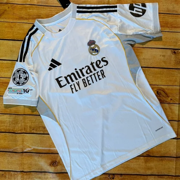 Real Madrid Bellingan 2025-26 Jersey For Men - Picture 3 of 5